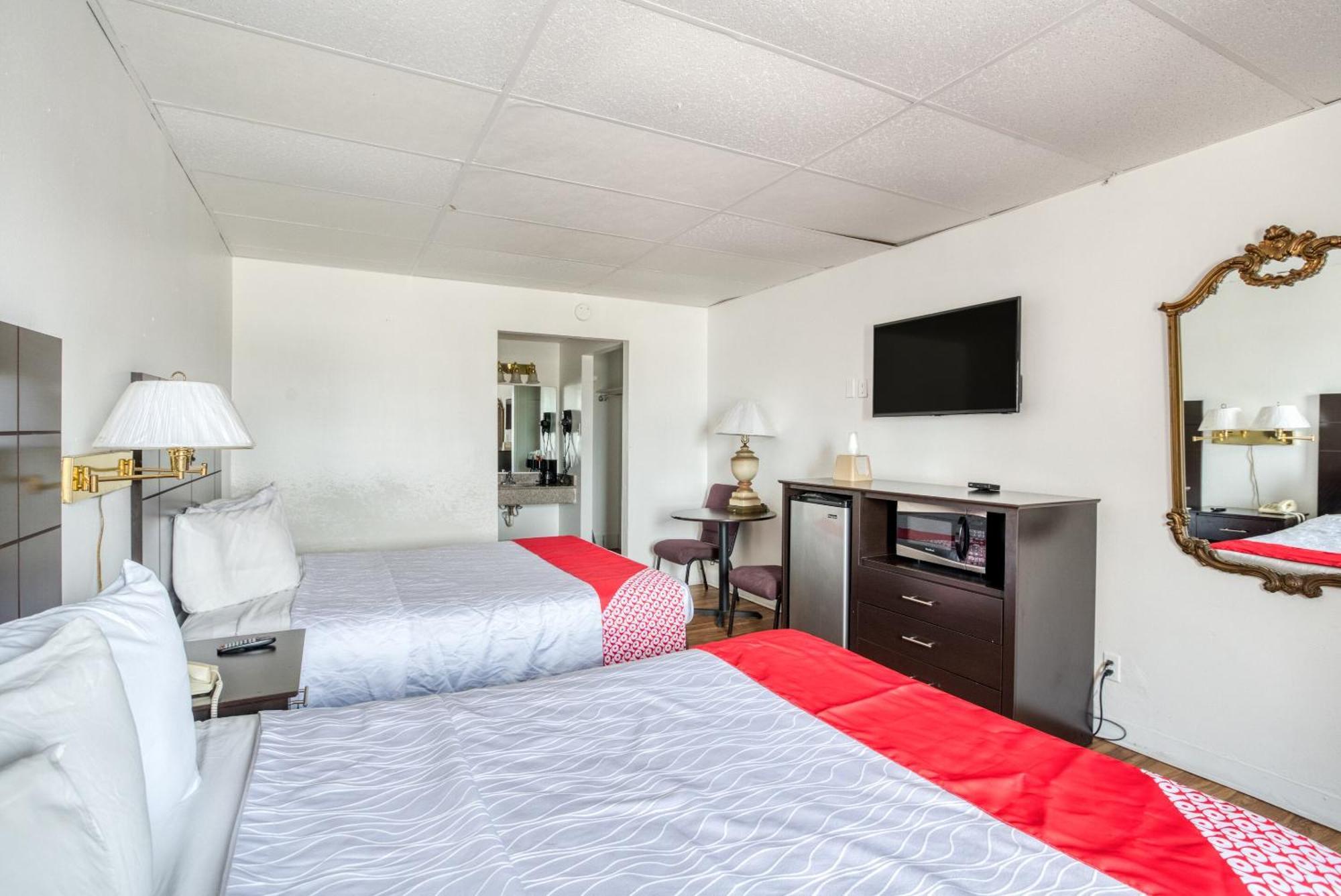 Oyo Hotel San Antonio Lackland Air Force Base West المظهر الخارجي الصورة