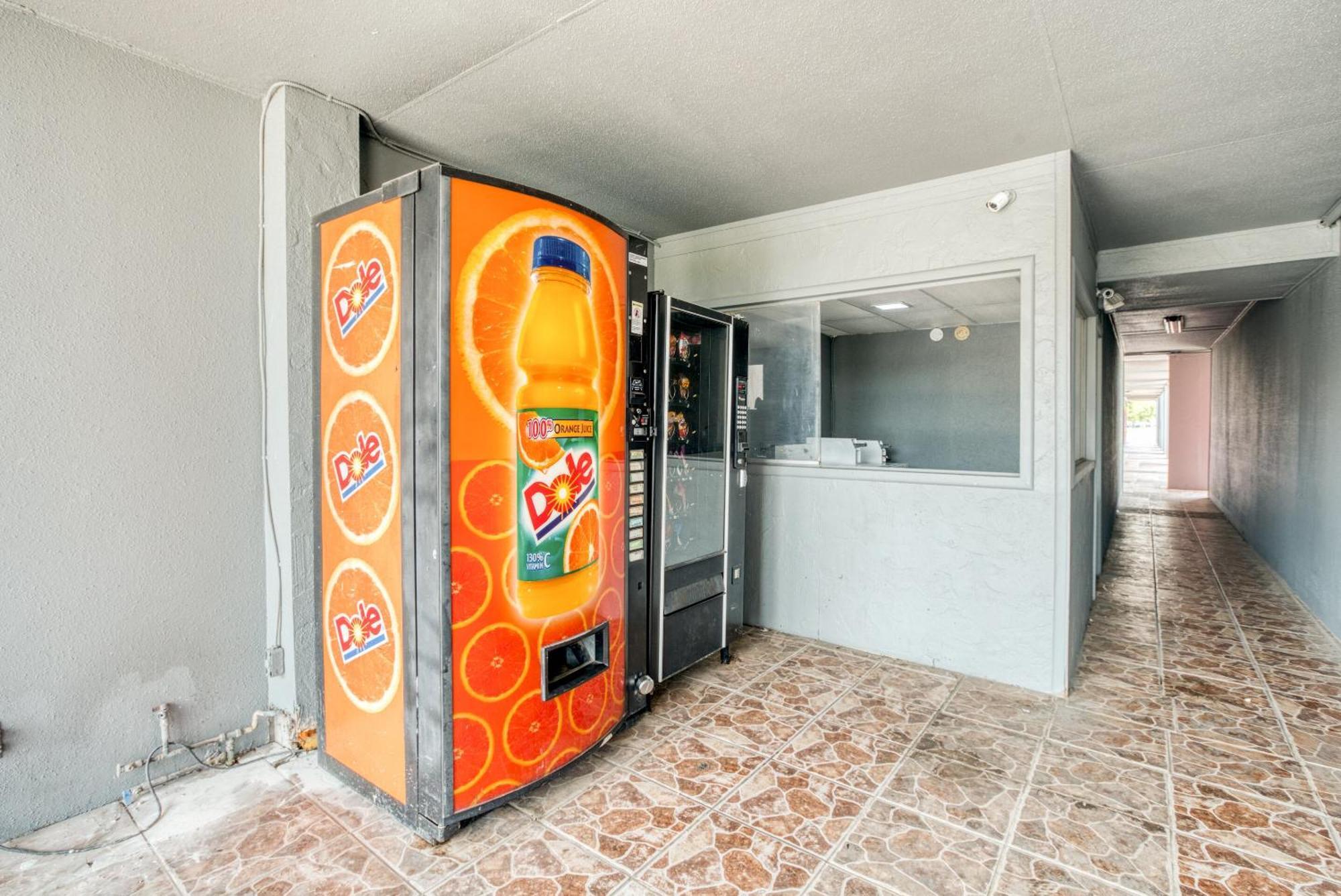 Oyo Hotel San Antonio Lackland Air Force Base West المظهر الخارجي الصورة